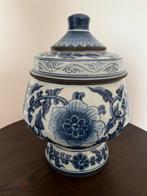 Porseleinen dekselpot of tempelpot in Chinese stijl, Antiek en Kunst, Antiek | Vazen, Ophalen