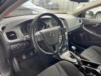 Volvo V40 2.0 T2 122PK LED koplampen/Navi/Parkeersensoren vo, Auto's, Volvo, Voorwielaandrijving, Gebruikt, Euro 6, 4 cilinders