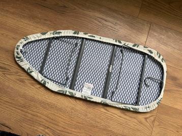 Strijkplank tafel model beschikbaar voor biedingen