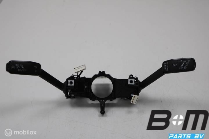 Stuurkolomschakelaars VW Passat B8 5Q0953521BB, Auto-onderdelen, Dashboard en Schakelaars, Gebruikt