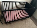 Bopita Chloë Zwart Ledikant 60x120, Kinderen en Baby's, Babywiegjes en Ledikanten, Ophalen, Zo goed als nieuw, Ledikant