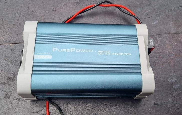 Omvormer voor auto/ camper booten 600w Xenteq, off-grid, Caravans en Kamperen, Camper-accessoires, Gebruikt, Ophalen of Verzenden