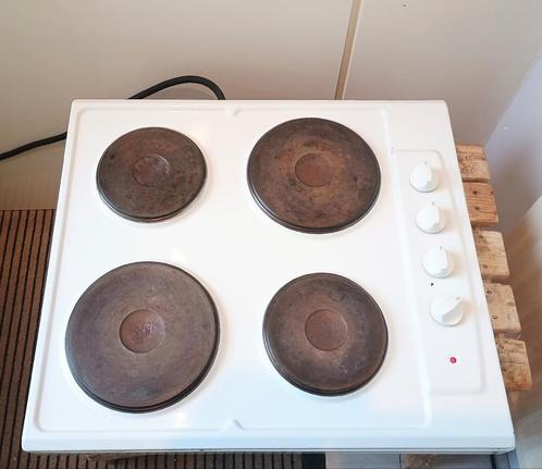 Vrijstaande elektrische kookplaat 4-pits met perilex kookgr., Witgoed en Apparatuur, Kookplaten, Gebruikt, Vrijstaand, Elektrisch