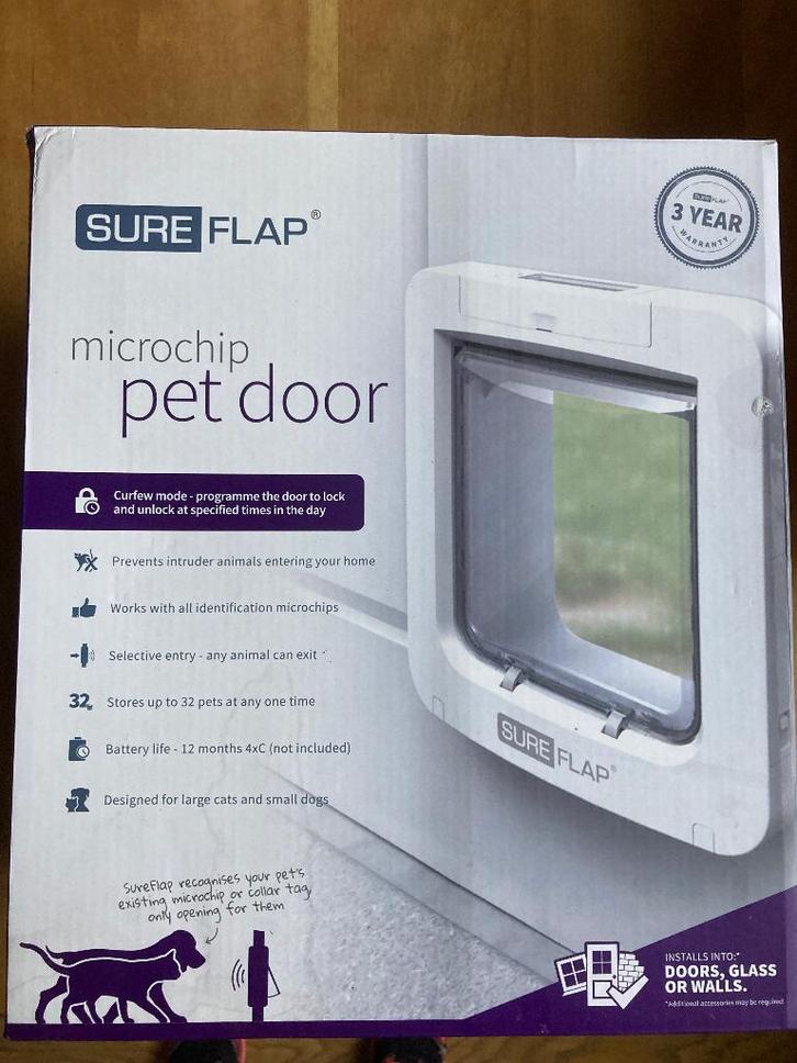 Sureflap Microchip Huisdierluik XL kleine hond (grote) kat, Dieren en Toebehoren, Honden-accessoires, Gebruikt, Ophalen