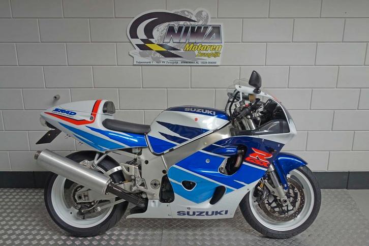 SUZUKI GSX-R 750 (bj 1996), Motoren, Motoren | Suzuki, Bedrijf, Super Sport, meer dan 35 kW, 4 cilinders, Motorrijbewijs A