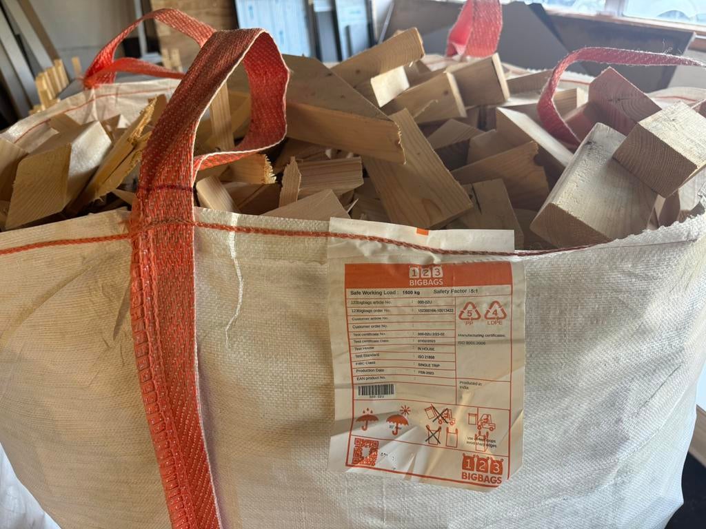 Kachelhout, Doe-het-zelf en Verbouw, Hout en Planken, Ophalen, Zo goed als nieuw, Balk, Vuren