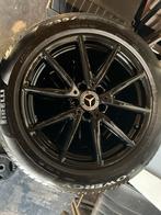 Mercedes AMG Velgen + Banden, Auto-onderdelen, Banden en Velgen, Ophalen, 18 inch, Banden en Velgen, 235 mm