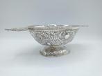 Zilveren brandewijnkom, J. de Vries, Sneek, 1764, Antiek en Kunst, Antiek | Goud en Zilver, Verzenden, Zilver