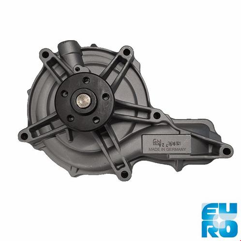 VOLVO / RVI WATERPOMP MET PAKKING FEBI 20538845F, Auto-onderdelen, Vrachtwagen-onderdelen, Volvo, Motor en Toebehoren, Nieuw, Ophalen of Verzenden