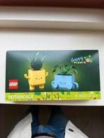 LEGO Botanicals Happy Plants 10349 - Nieuw!, Ophalen, Nieuw, Complete set, Lego