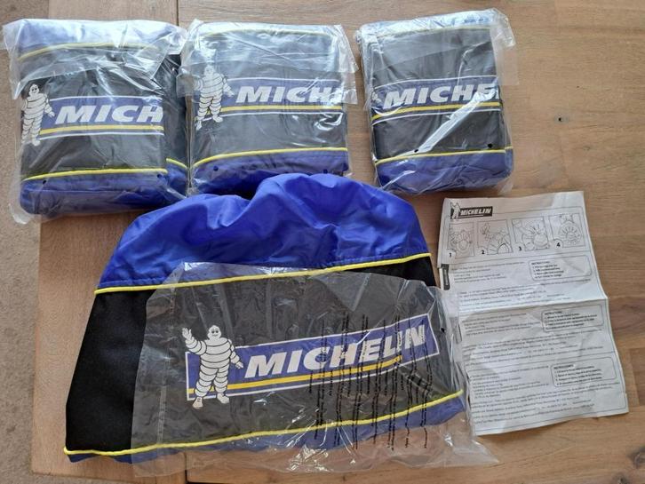 4 Michelin bandenhoezen met de logo mascotte Bibendum, Verzamelen, Merken en Reclamevoorwerpen, Nieuw, Ophalen of Verzenden