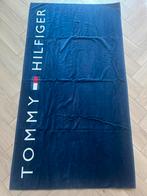 Badlaken strandlaken van Tommy Hilfiger., Huis en Inrichting, Badkamer | Badtextiel en Accessoires, Ophalen of Verzenden, Zo goed als nieuw