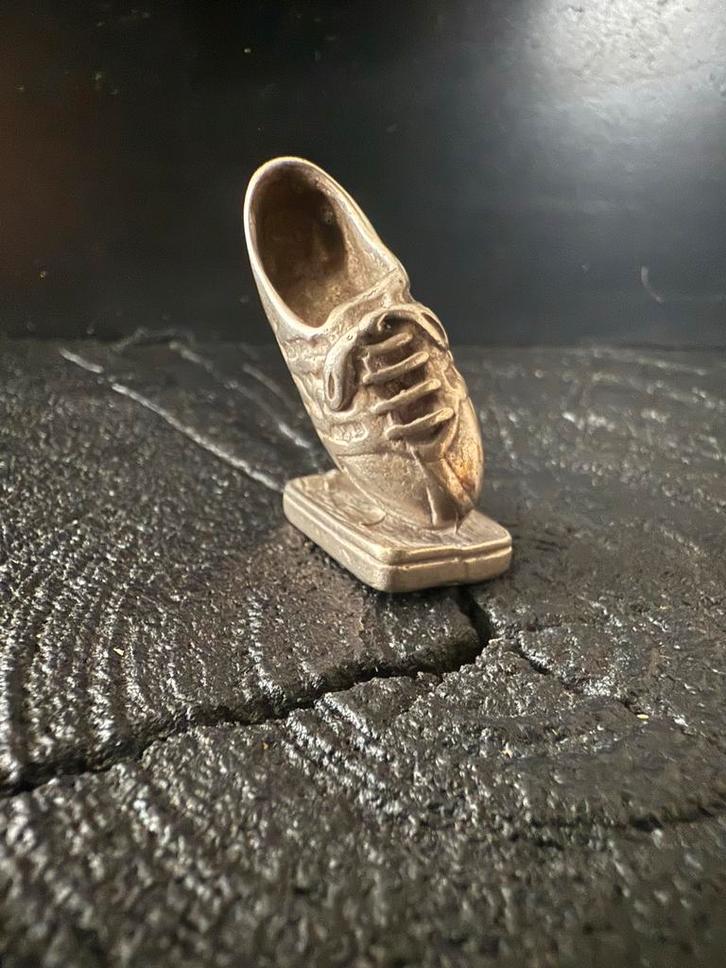 Zilveren Miniatuur Voetbalschoen - 800 Keurmerk, Antiek en Kunst, Antiek | Goud en Zilver, Zilver, Ophalen of Verzenden