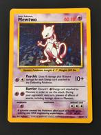 Mewtwo base set 10/102, Hobby en Vrije tijd, Verzamelkaartspellen | Pokémon, Ophalen of Verzenden, Zo goed als nieuw, Losse kaart