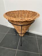 Winkelmand stortmand puntmand retro vintage, Ophalen, Gebruikt, Rond, Riet