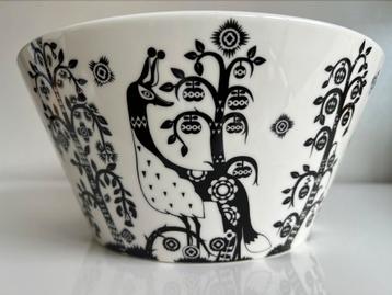 Zeer Grote Iittala Taika Zwart Wit Schaal 2,8 L Nieuwstaat beschikbaar voor biedingen