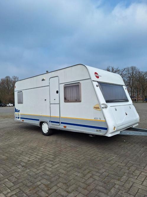 Burstner Fun 455, Voortent, Frans bed, Douche, Caravans en Kamperen, Caravans, Particulier, tot en met 4, 750 - 1000 kg, Rondzit
