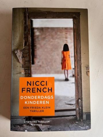 Nicci French: Donderdagskinderen beschikbaar voor biedingen