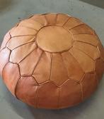 Nieuwe Marokkaanse handgemaakte leren poef, gevuld, Minder dan 50 cm, Rond, Nieuw, Ophalen of Verzenden