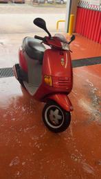 Piaggo Quartz 172cc op brom, Fietsen en Brommers, Scooters | Piaggio, Overige modellen, Ophalen of Verzenden, Zo goed als nieuw