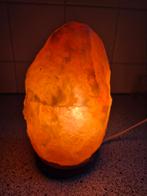 Zoutlamp / tafellamp: prachtige warme sfeervolle verlichting, Ophalen of Verzenden, Zo goed als nieuw, Overige materialen, Minder dan 50 cm