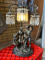 Antieke Lamp met Familiebeeld en Kristallen, Antiek en Kunst, Ophalen of Verzenden