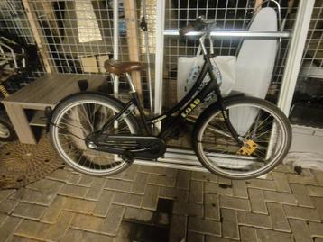Mooie fiets met 3 versnellingen  beschikbaar voor biedingen