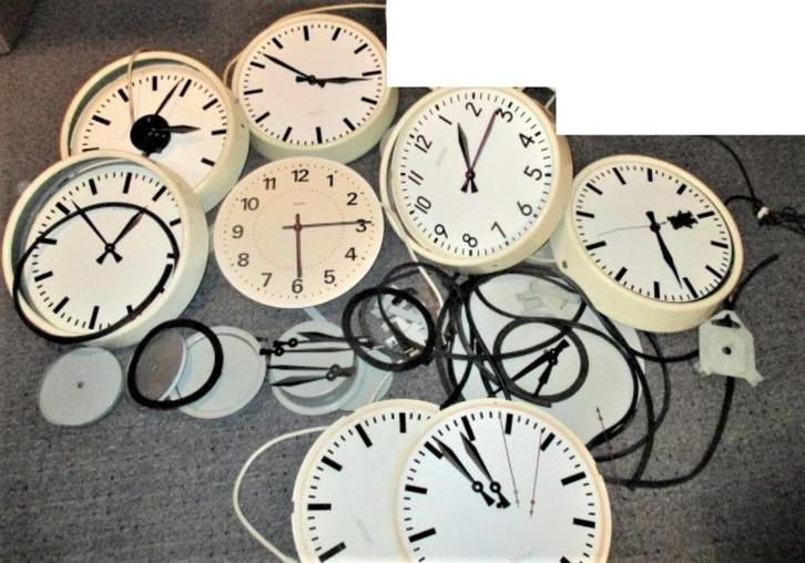 onderdelen van Doorn klok - Schoolklok (HOBBYISTEN ? ), Huis en Inrichting, Woonaccessoires | Klokken, Gebruikt, Wandklok, Analoog