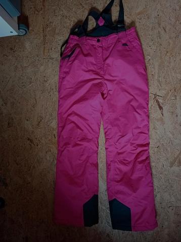 Roze skibroek maat 152 beschikbaar voor biedingen