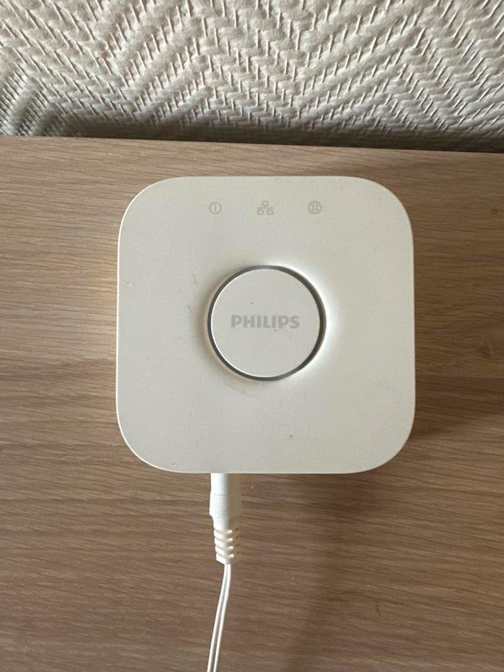 Philips Hue Bridge, Huis en Inrichting, Lampen | Hanglampen, Zo goed als nieuw, Minder dan 50 cm, Kunststof, Ophalen of Verzenden