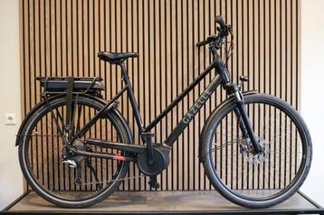 Sportieve Gazelle Medeo E-bike 55 cm Performance Bosch motor beschikbaar voor biedingen