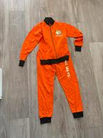 Rojami pak oranje, Ophalen, Gedragen