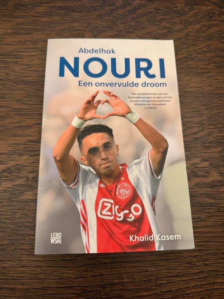 Abdelhak Nouri - Een onvervulde droom, Boeken, Biografieën, Zo goed als nieuw, Sport, Ophalen of Verzenden