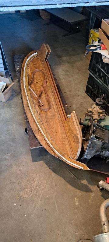 Origineel opbergvak met gordijnrails cabine Hymermobil  beschikbaar voor biedingen