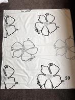 Lap stof wit met zwarte bloemen 110 x 130 cm gordijnstof, Wit, Ophalen of Verzenden, Zo goed als nieuw, 30 tot 120 cm
