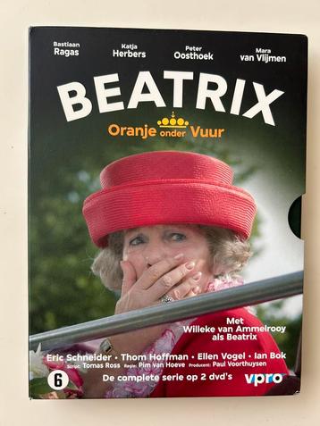 -Beatrix; Oranje onder vuur- regie Pim v. Hoeve beschikbaar voor biedingen