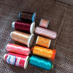 borduurgaren voor de borduurmachine  10 klossen, Hobby en Vrije tijd, Ophalen of Verzenden, Nieuw, Machineborduren, Borduurgaren of Zijde