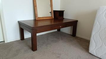Eiken houten salontafel donker zgan beschikbaar voor biedingen