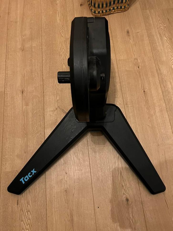 Tacx Flux 2 bon aanwezig, Sport en Fitness, Loopsport en Atletiek, Gebruikt, Overige typen, Overige sporten, Overige merken, Ophalen