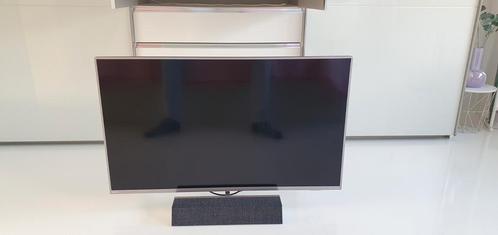 Philip 43 inch 4k uhd smart tv+ vaste soundbar en ambilight, Audio, Tv en Foto, Televisies, Zo goed als nieuw, 100 cm of meer