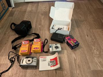 Vintage Camera Set - Pentax, HP, Kodak Films beschikbaar voor biedingen