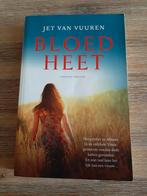 Boek Jet van Vuuren - bloedheet, Ophalen of Verzenden, Gelezen, Jet van Vuuren, Nederland