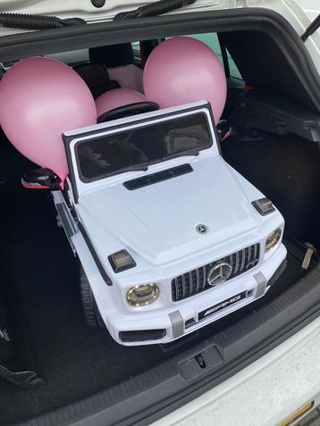 Stoere Elektrische Kinderauto | Perfect Voor de Kleintjes beschikbaar voor biedingen