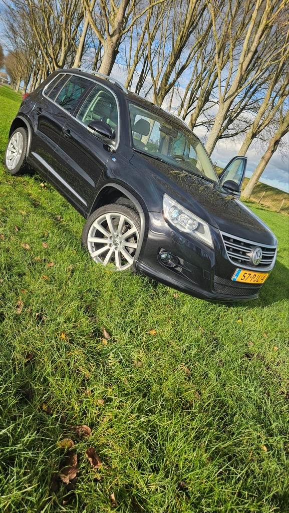 Vollkswagen Tiguan 1.4 TSI Bluemotion Rline/Pano/Leer, Auto's, Volkswagen, Particulier, Tiguan, Achteruitrijcamera, Adaptieve lichten