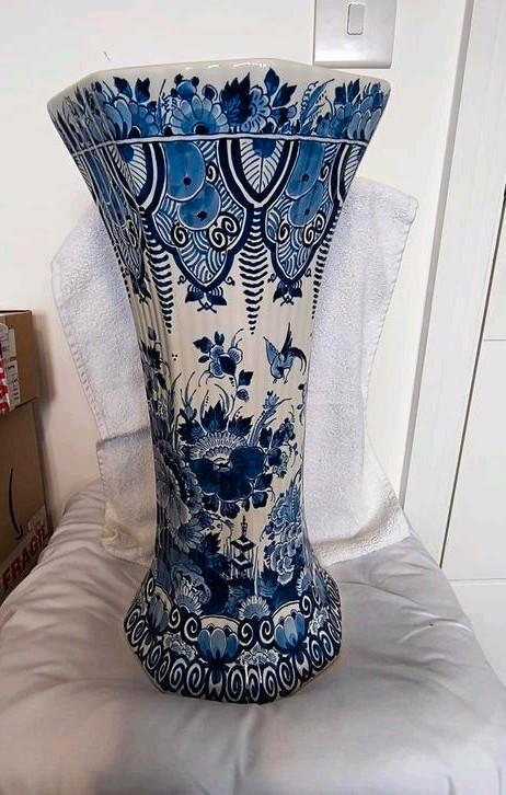 De Porceleyne Fles grote vaas, prachtig object!!, Antiek en Kunst, Antiek | Vazen, Ophalen