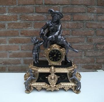 Antieke Franse Pendule uit ( 1869 ) 155 jaar oud beschikbaar voor biedingen