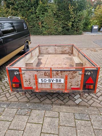 Aanhanger aanhangwagen beschikbaar voor biedingen