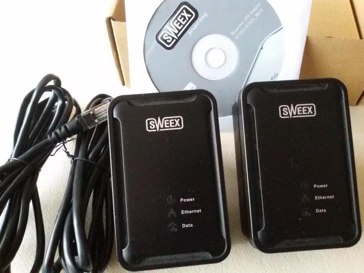 2 Powerline 200 Adapters van Sweex, Computers en Software, Powerlines, Zo goed als nieuw, Ophalen of Verzenden