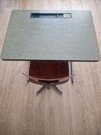 Lessenaar /schooltafel en stoel bureau, Kinderen en Baby's, Kinderkamer | Tafels en Stoelen, Ophalen, Zo goed als nieuw, Tafel(s) en Stoel(en)
