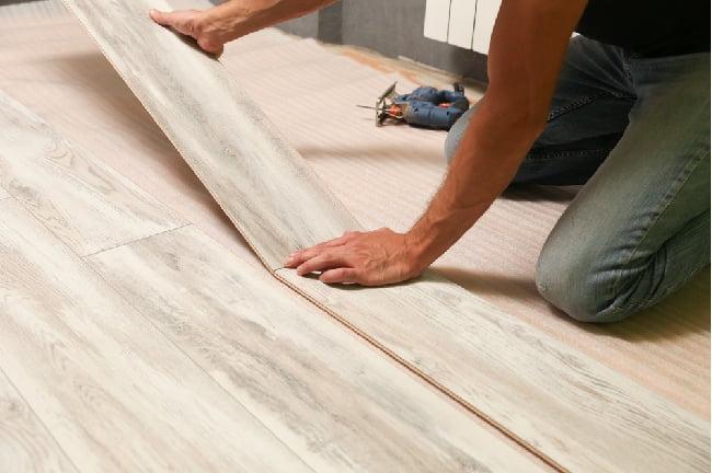 Laminaat Leggen en Schilder Werken, Diensten en Vakmensen, Vloerleggers en Parketteurs, Houten vloeren, Laminaat of Parket, Garantie